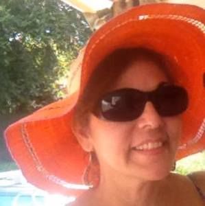 Meet your Posher, Roxana